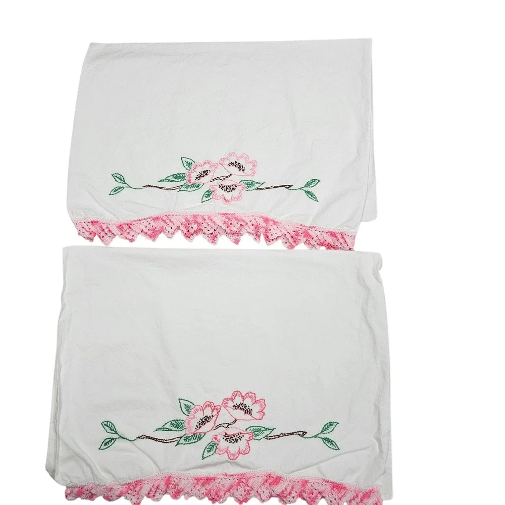 Vintage Handmade Embroidered Pillowcase‎ Set Pink Floral Crochet White Cottage